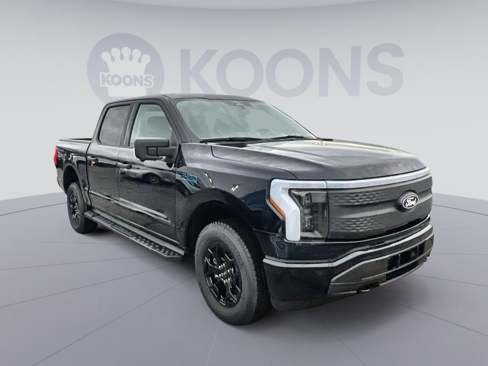 New 2025 Ford F150 Lightning XLT image 10