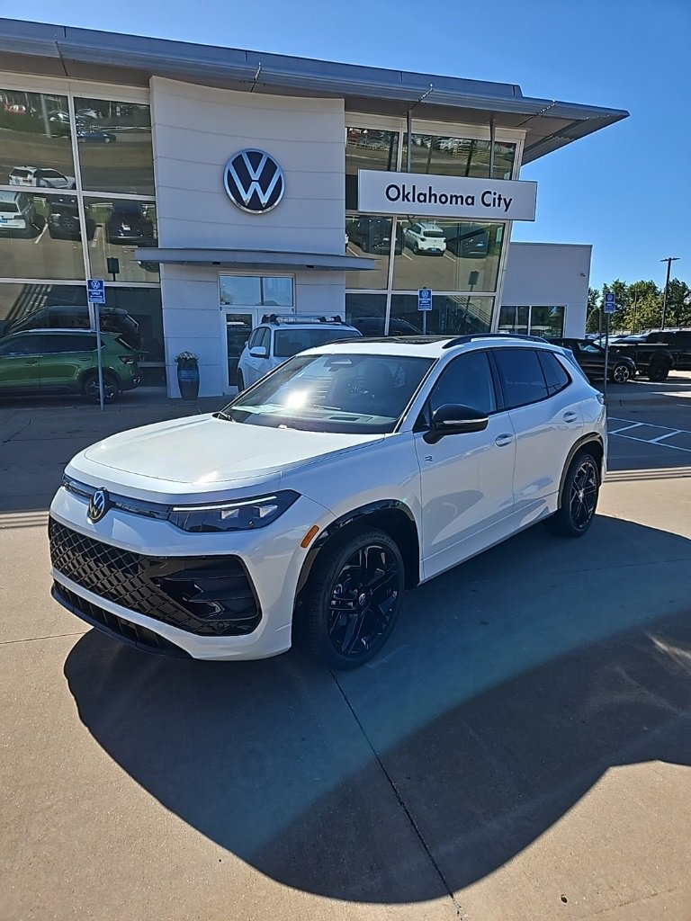 New 2026 Volkswagen Tiguan SE R-Line