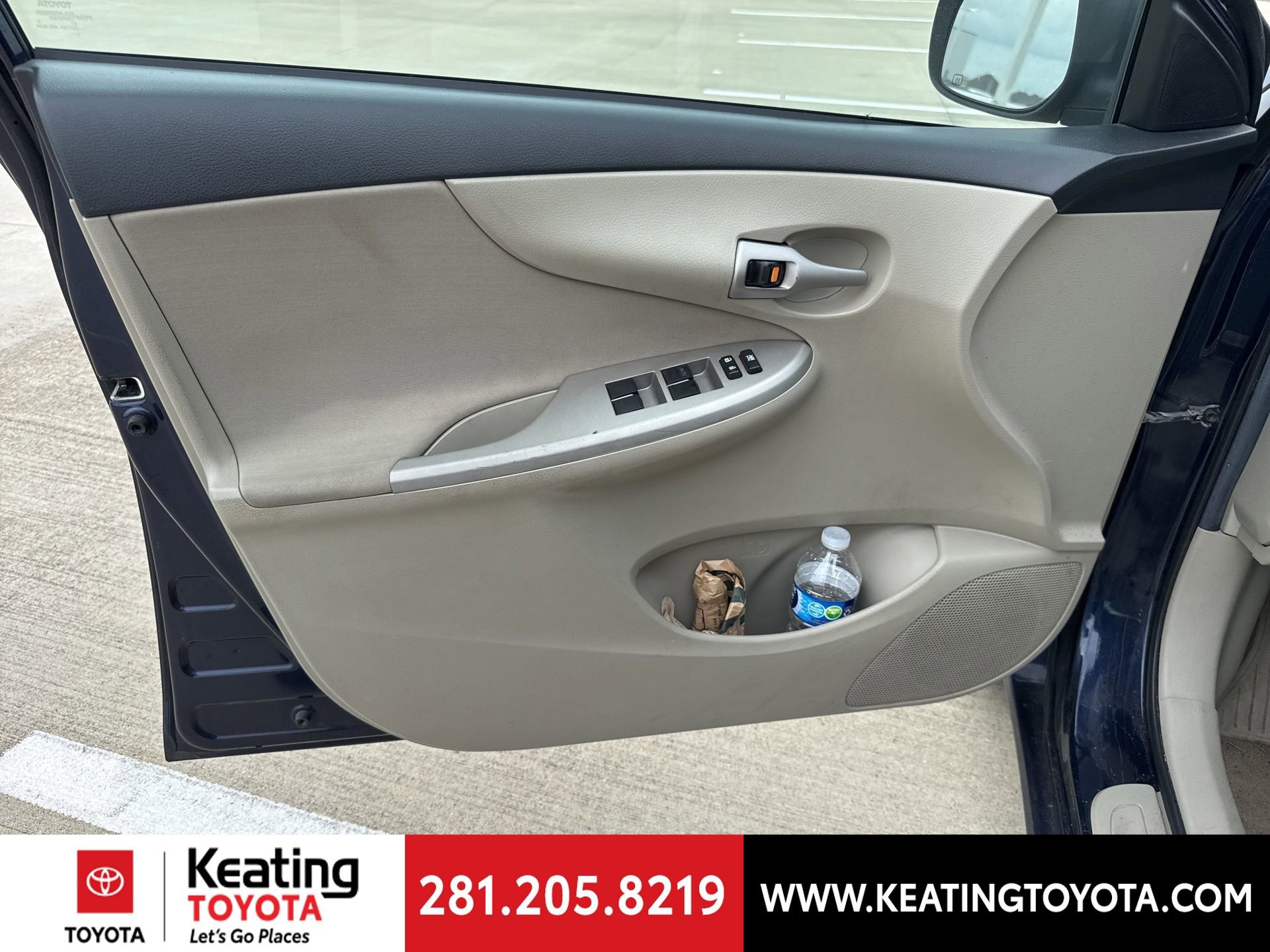 Used 2013 Toyota Corolla LE FWD image 11