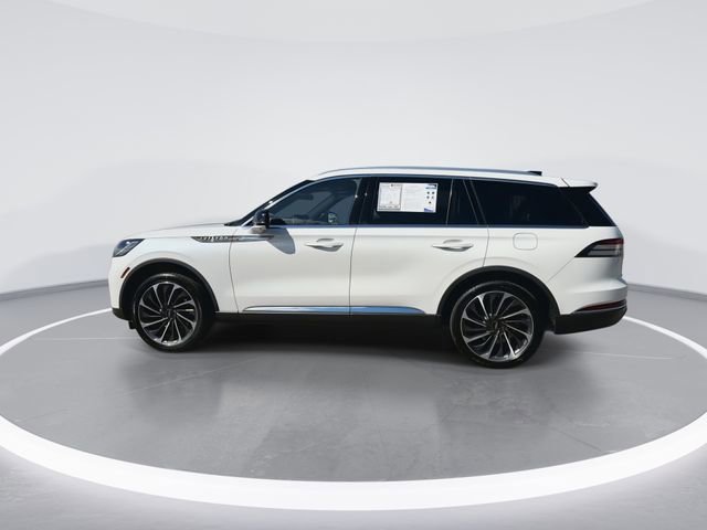 Used 2025 Lincoln Aviator Reserve image 5