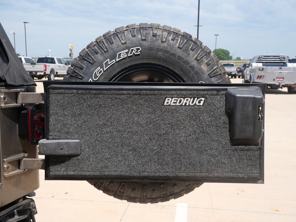Used 2004 Jeep Wrangler SE w/ Ecco Tire & Wheel Group AWD/4WD image 11