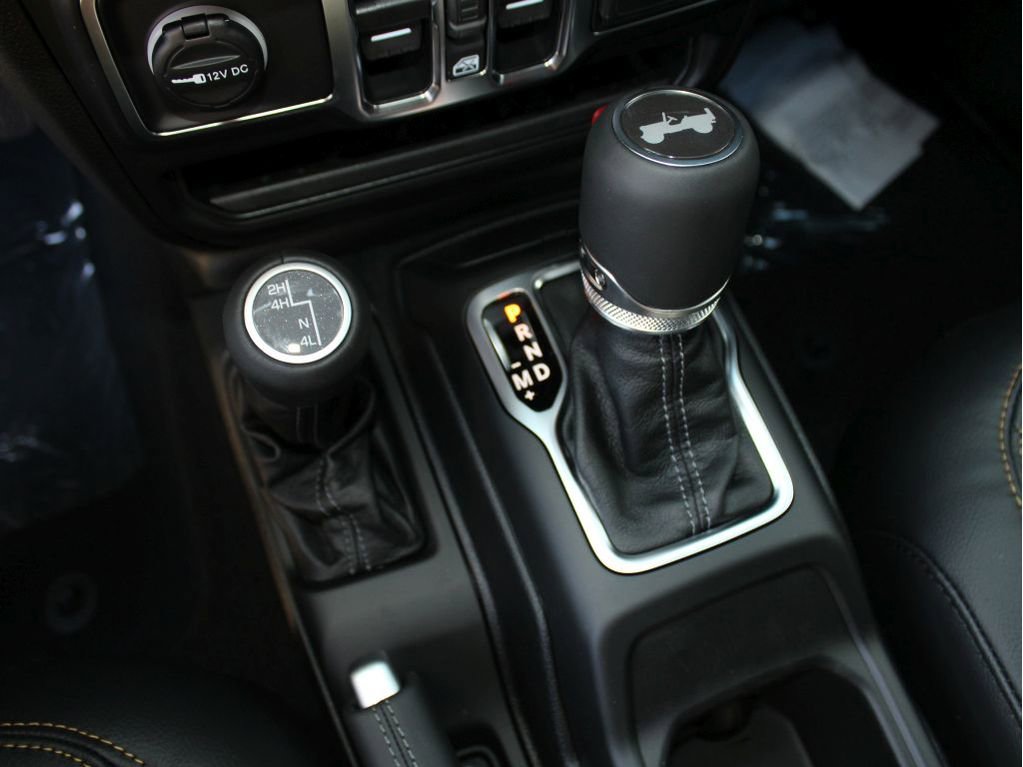 New 2025 Jeep Wrangler Sahara image 21