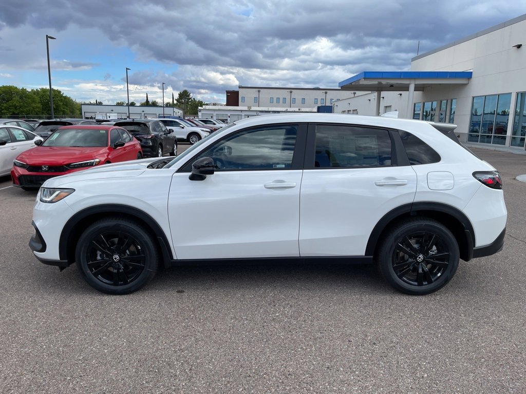 New 2026 Honda HR-V Sport image 2