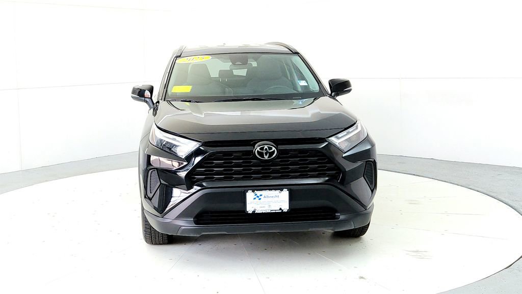 Certified 2025 Toyota RAV4 XLE AWD/4WD image 8