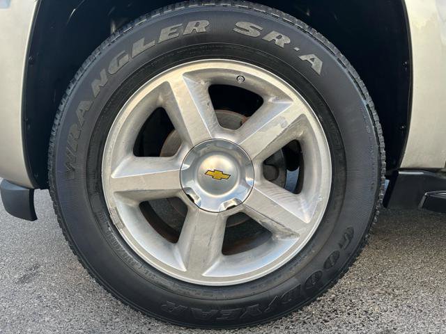 Used 2007 Chevrolet Avalanche LTZ w/ LTZ Preferred Equipment Group AWD/4WD image 24