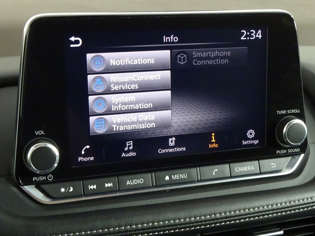 Used 2023 Nissan Rogue SV image 36