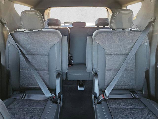 New 2026 Chevrolet Traverse LT w/ Midnight/Sport Edition image 16