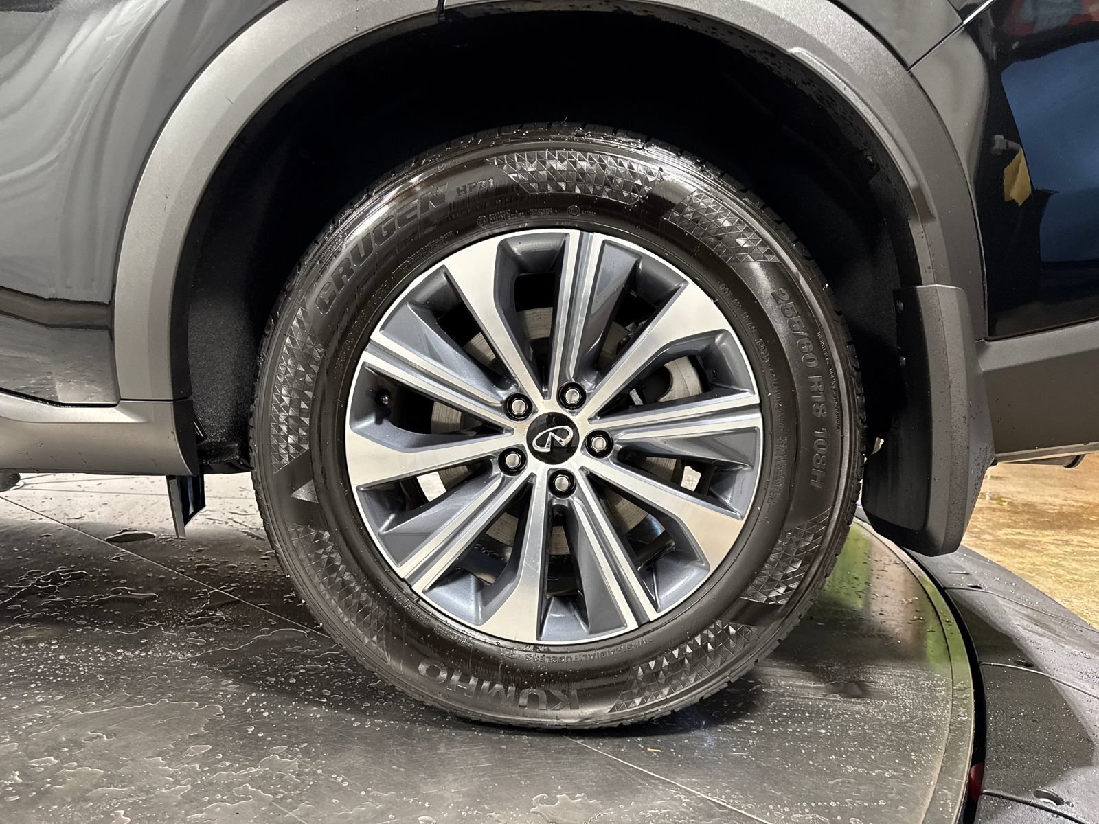 Certified 2025 INFINITI QX60 Pure AWD/4WD image 19