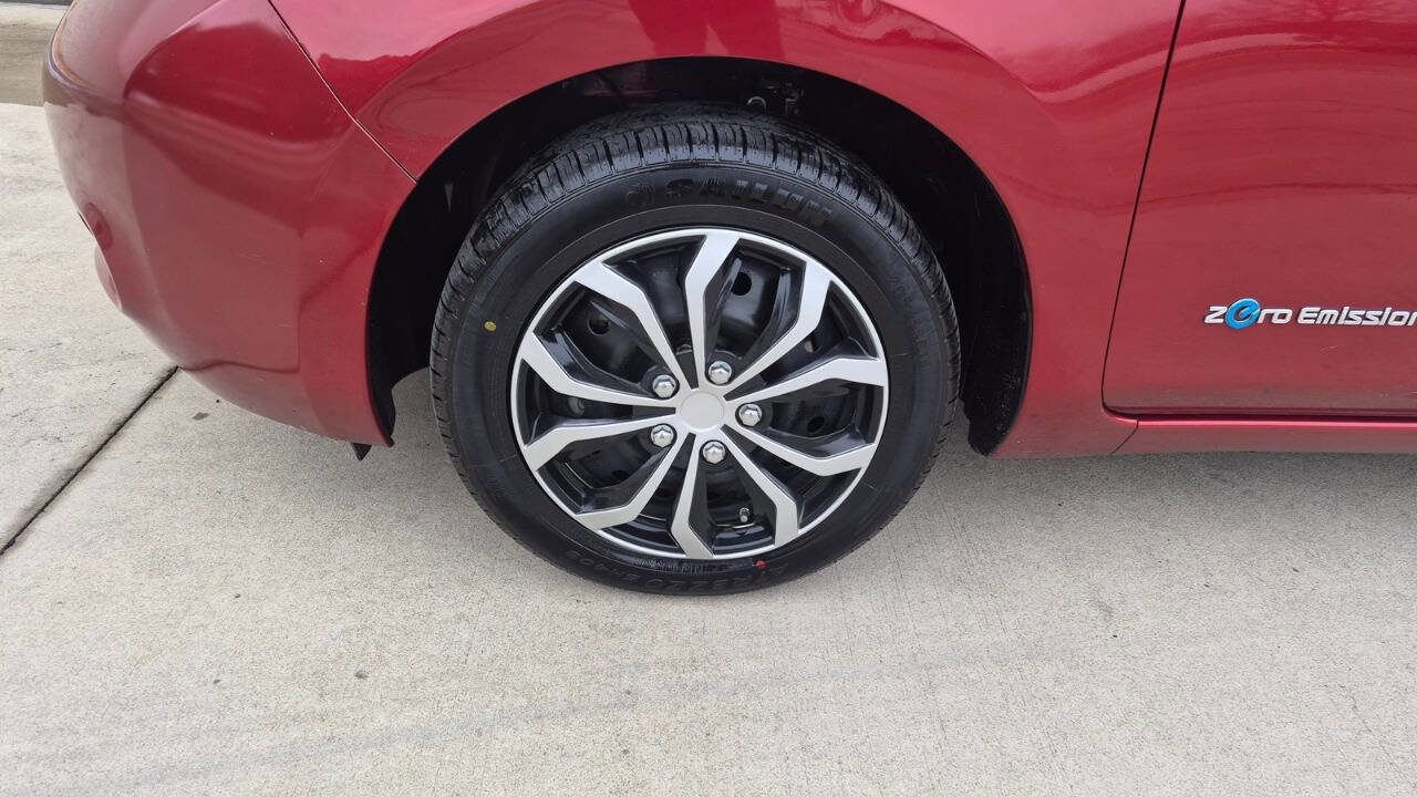 Used 2014 Nissan Leaf S image 13