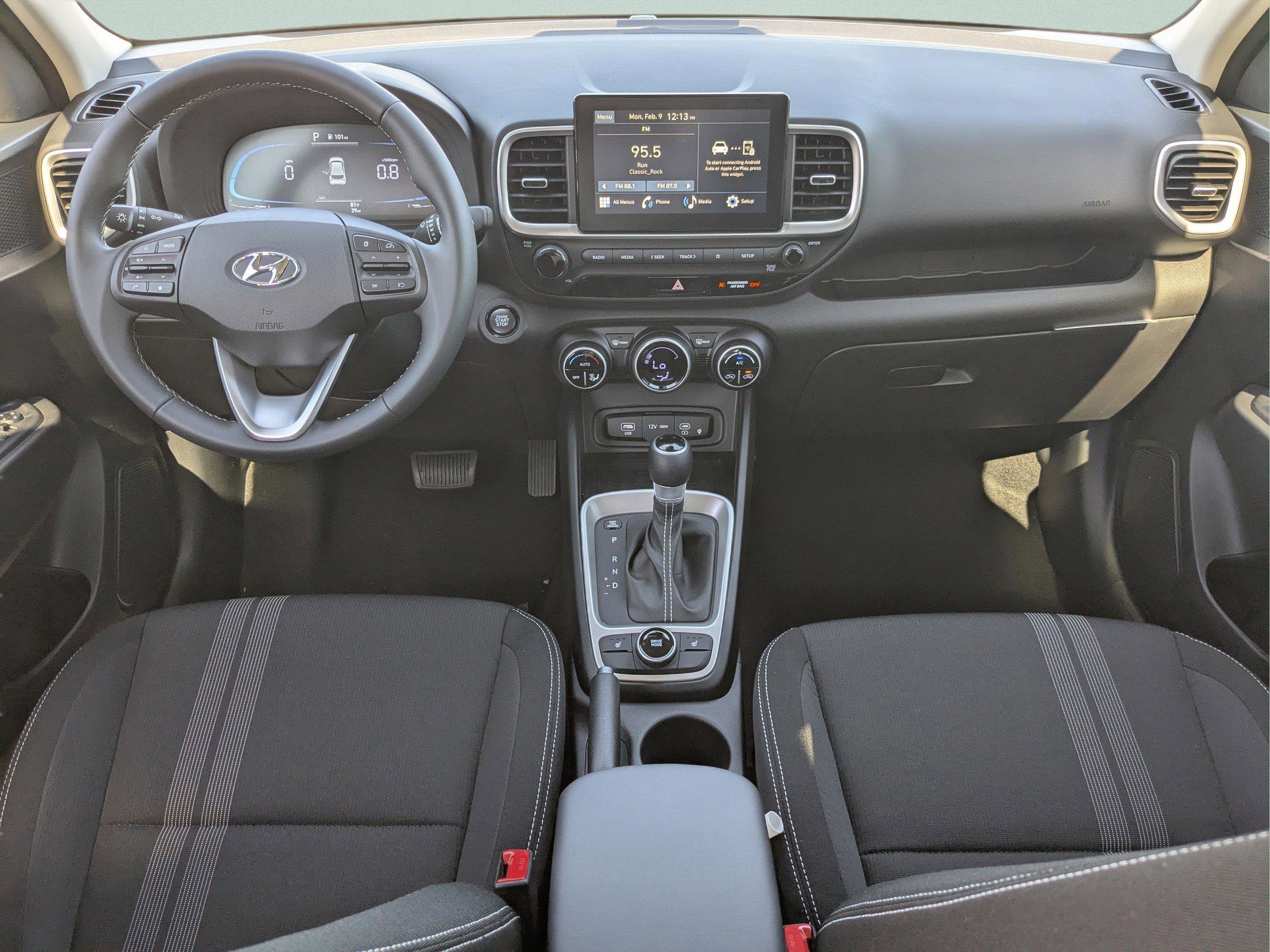 New 2026 Hyundai Venue SEL image 27