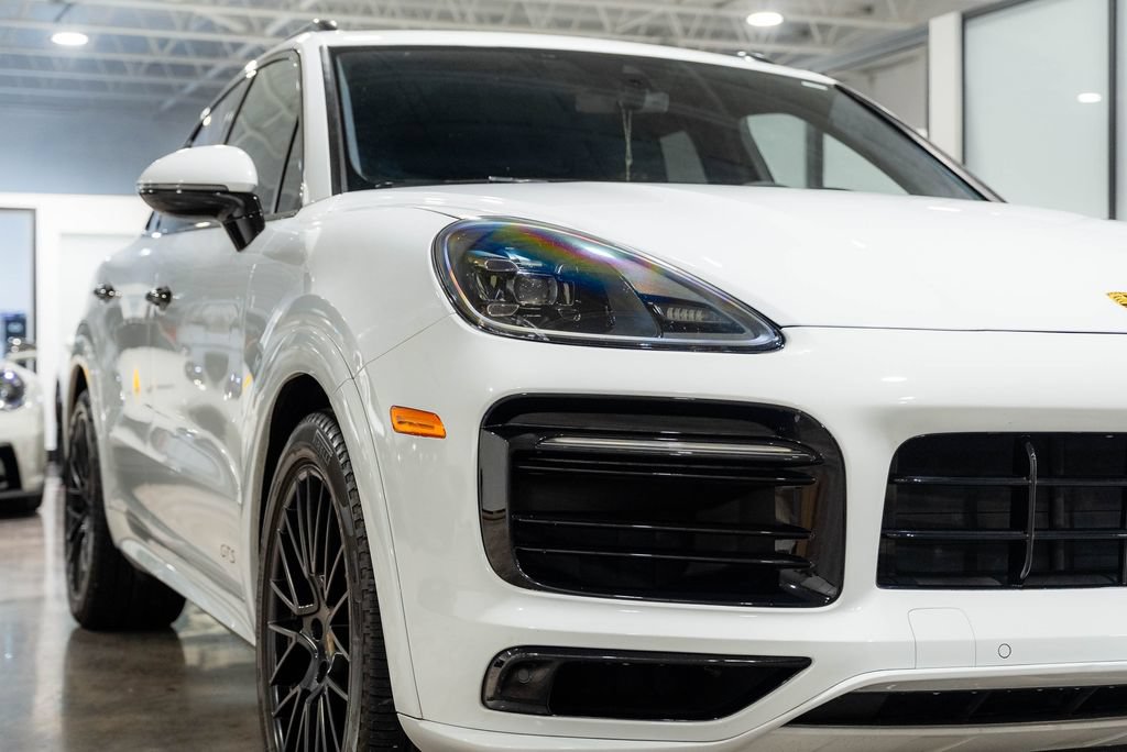 Used 2021 Porsche Cayenne GTS AWD/4WD image 11