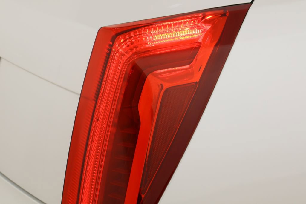 Used 2017 Cadillac XTS Luxury w/ Driver Awareness Package image 39