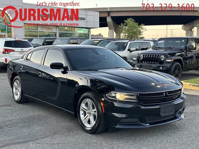 Used 2020 Dodge Charger SXT RWD image 1
