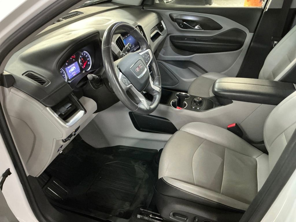 Certified 2022 GMC Terrain SLT w/ LPO, Floor Liner Package image 10