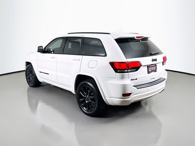 Used 2020 Jeep Grand Cherokee Altitude AWD/4WD image 8