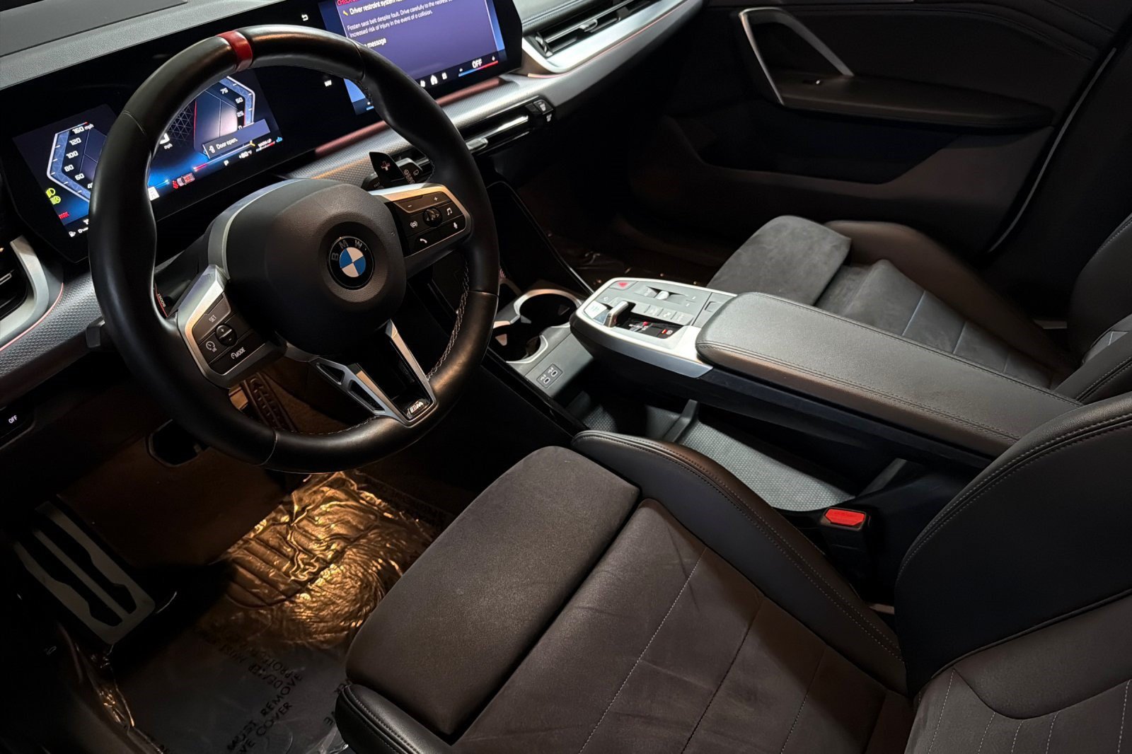 Certified 2024 BMW X1 M35i w/ Premium Package AWD/4WD image 4