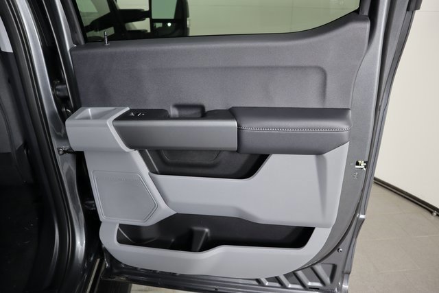 New 2026 Ford F350 XLT w/ 360-Degree Camera Package image 12