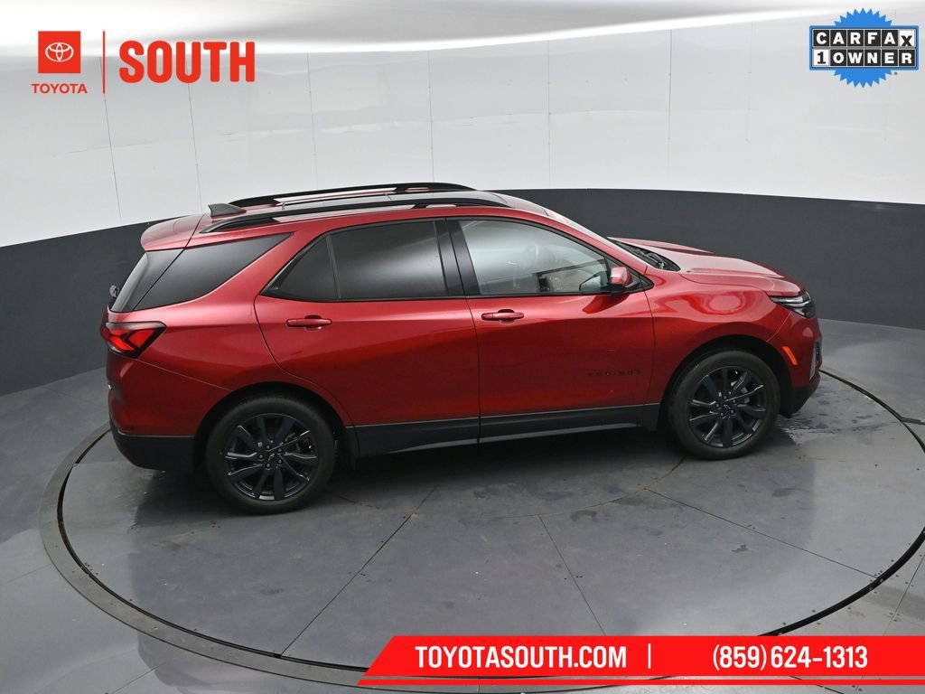 Used 2023 Chevrolet Equinox RS image 46