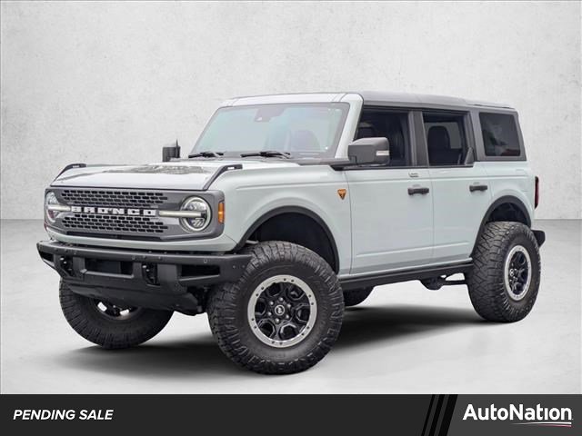 Used 2022 Ford Bronco Badlands image 1