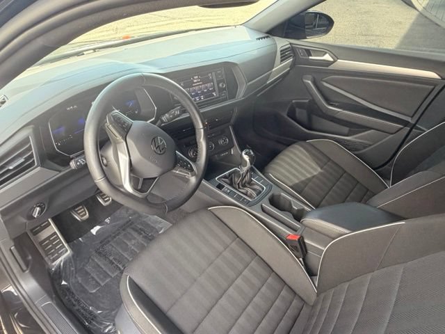 Certified 2023 Volkswagen Jetta Sport FWD image 8