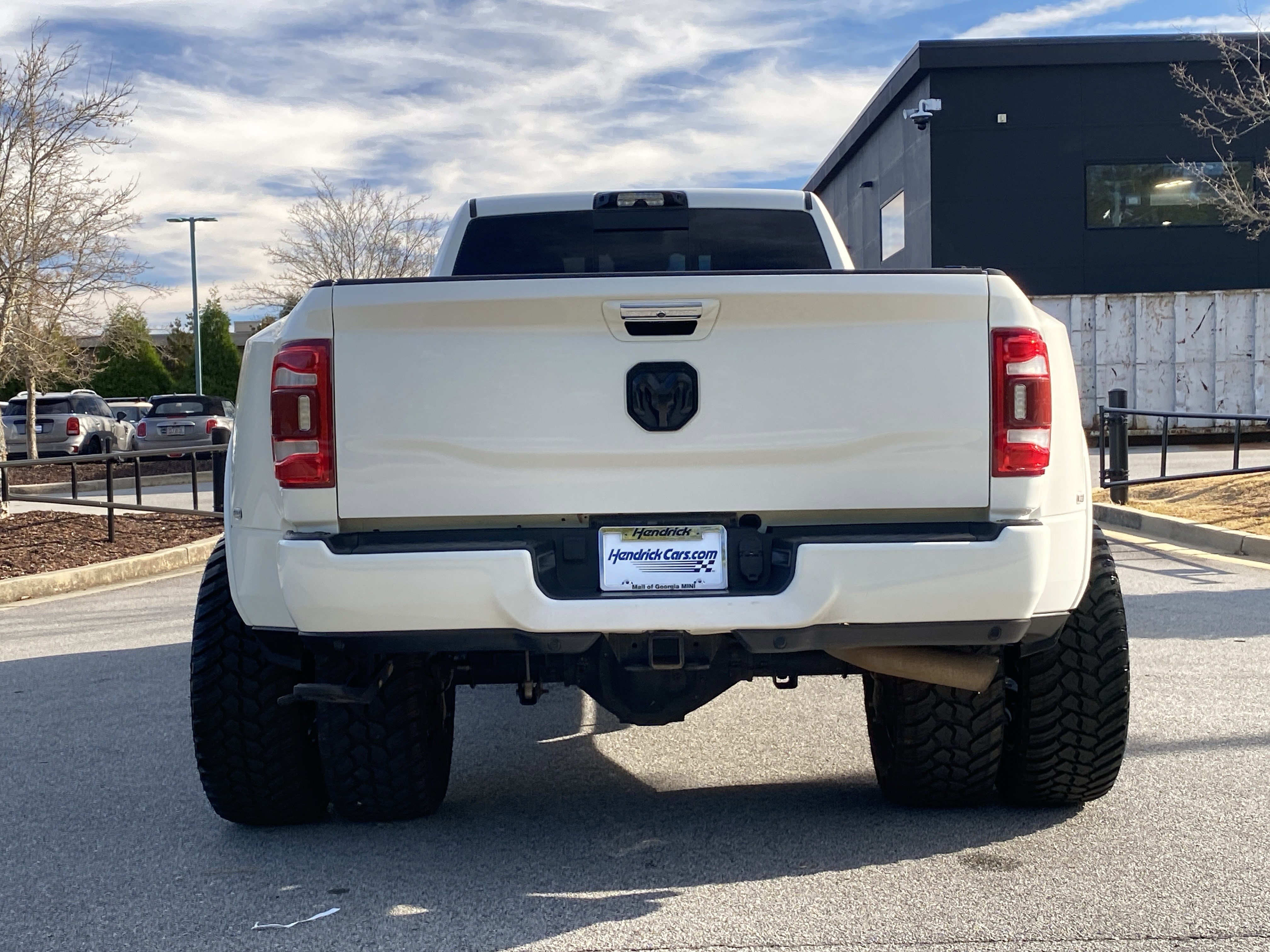 Used 2022 RAM 3500 Limited w/ Max Tow Package image 16