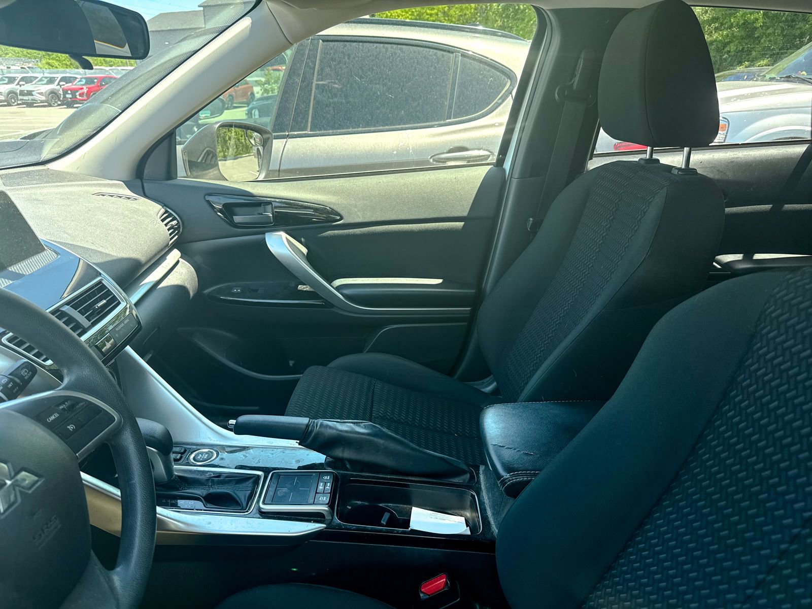 Used 2020 Mitsubishi Eclipse Cross LE AWD/4WD image 10