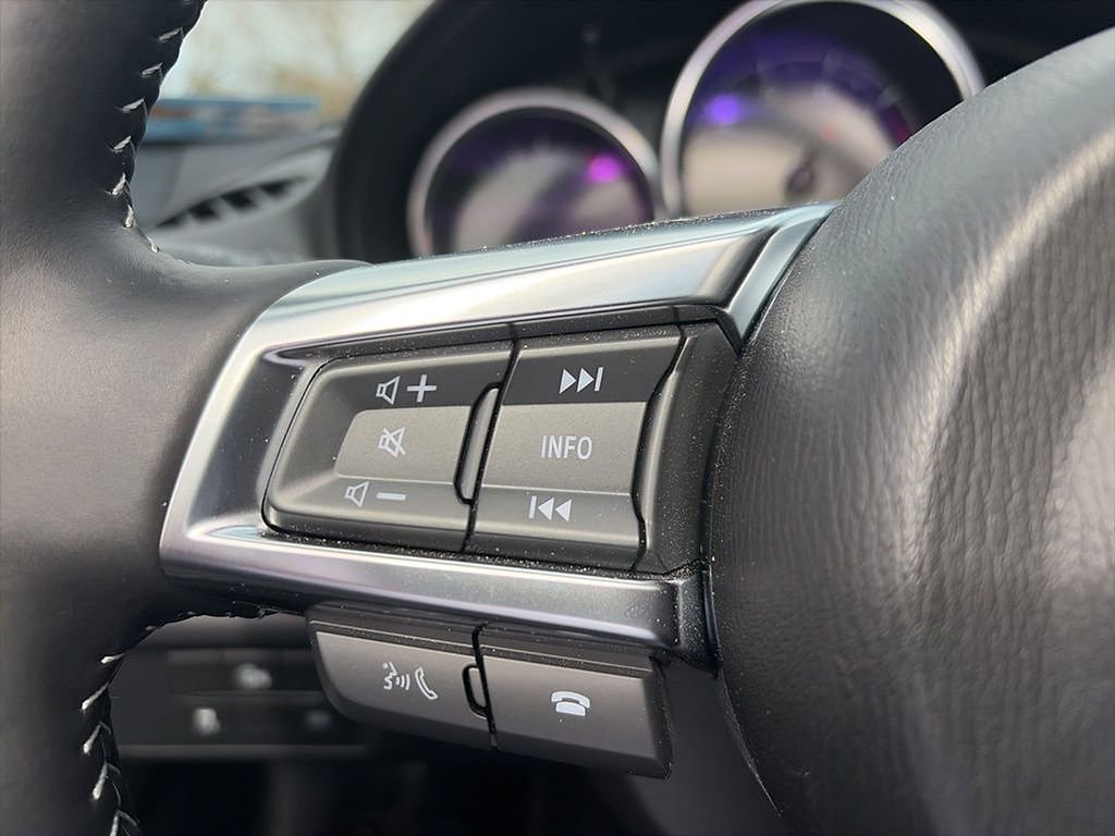 Used 2025 MAZDA MX-5 Miata RF Grand Touring image 10