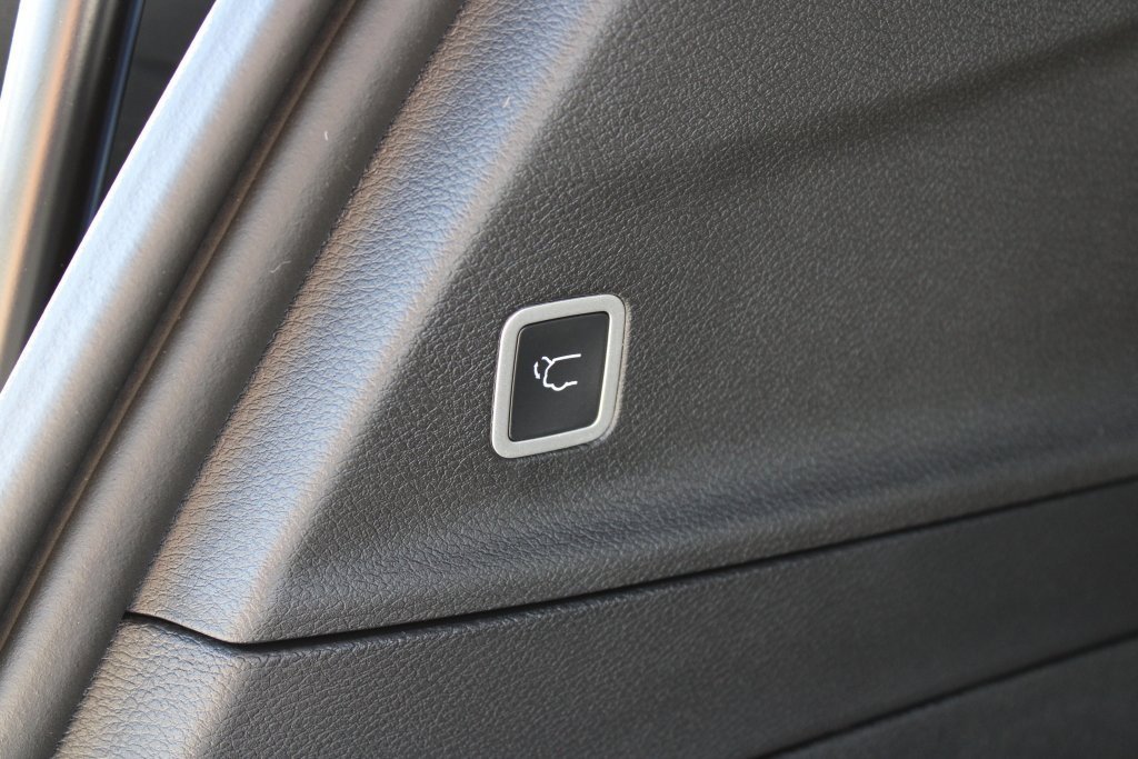 New 2026 Chrysler Pacifica Select w/ S Appearance Package image 34