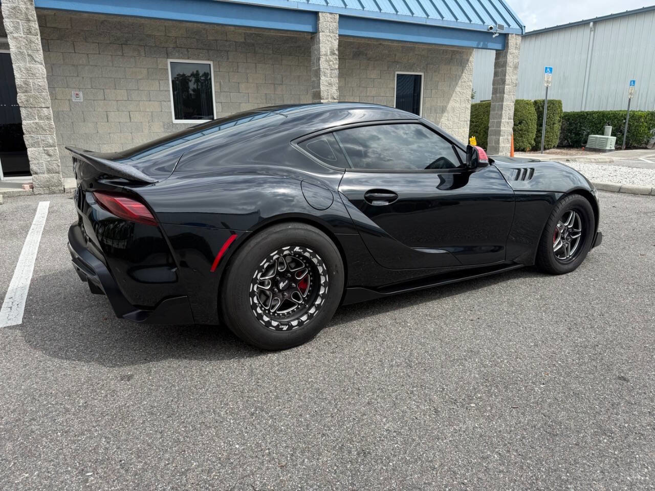 Used 2020 Toyota Supra Launch Edition w/ Driver Assist Package RWD image 8
