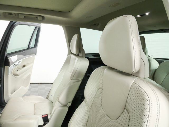 Used 2020 Volvo XC90 T6 Inscription w/ Protection Package Premier image 22
