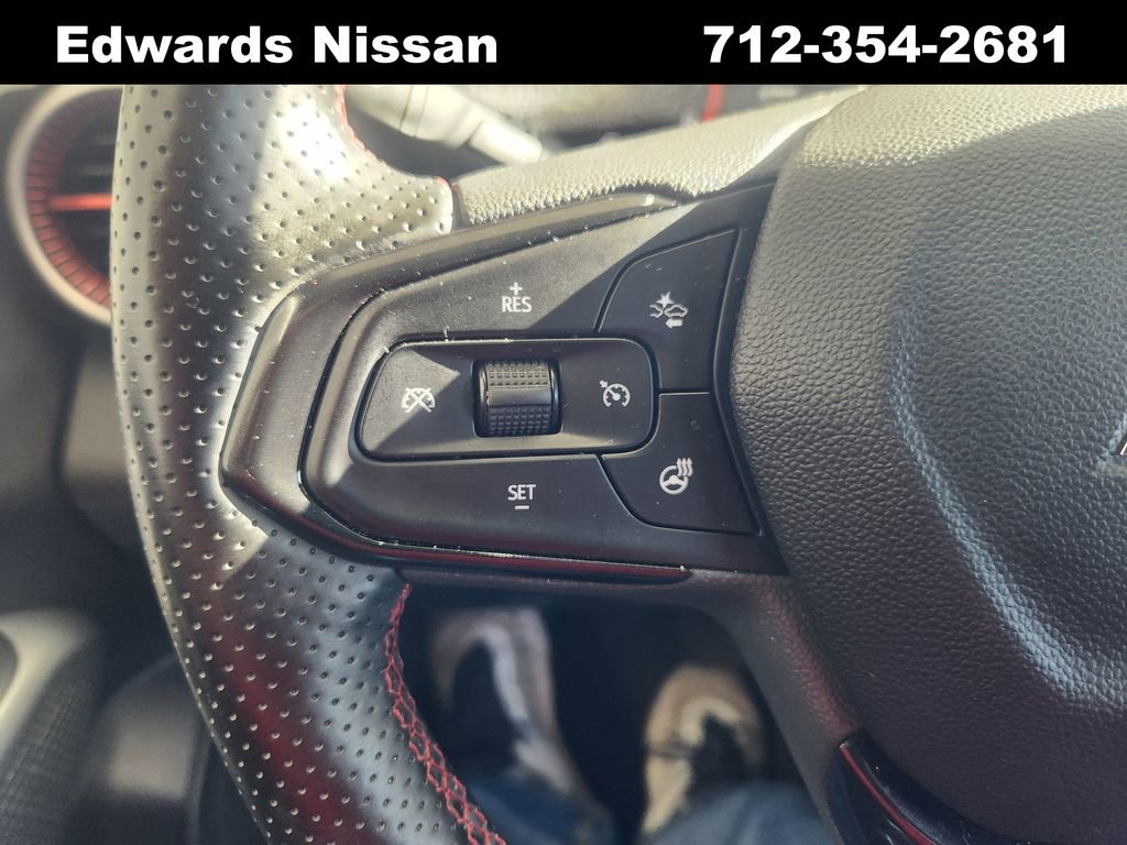 Used 2024 Chevrolet Trax RS w/ Driver Confidence Package image 24