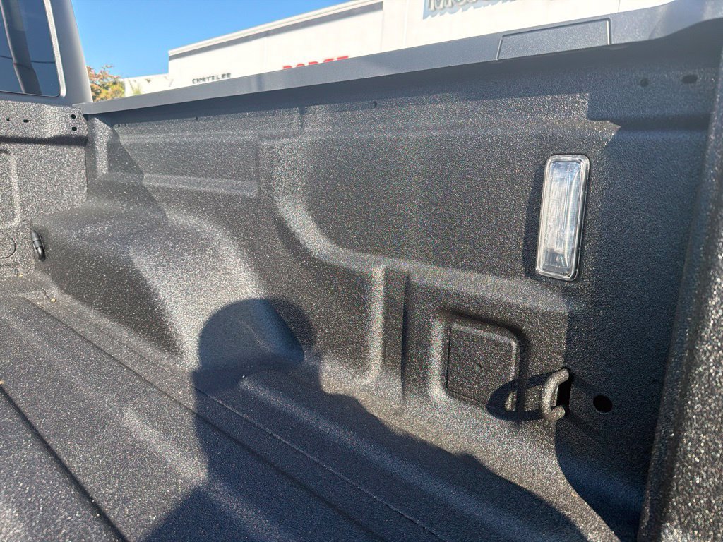New 2027 Jeep Gladiator Sport AWD/4WD image 13