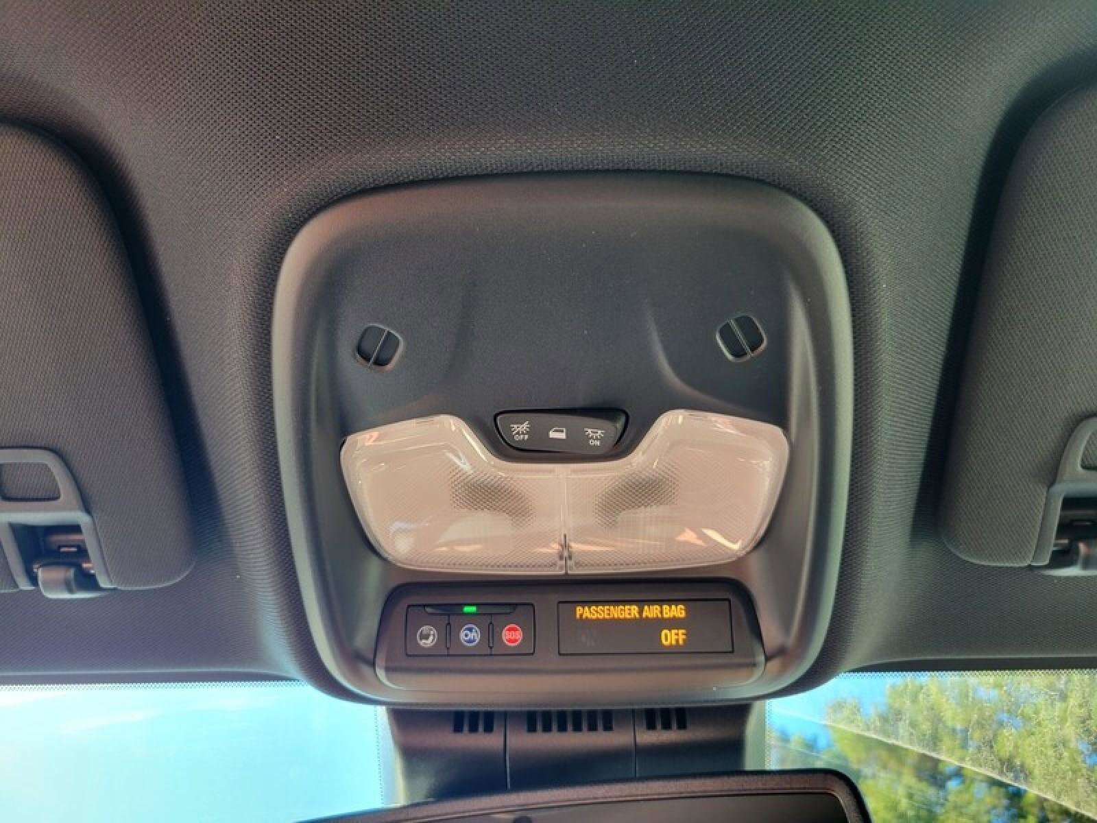 New 2026 GMC Canyon Elevation w/ Convenience Package image 16