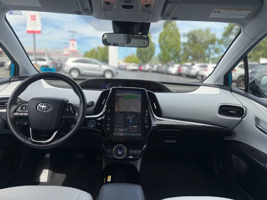 Used 2020 Toyota Prius Prime XLE FWD image 21