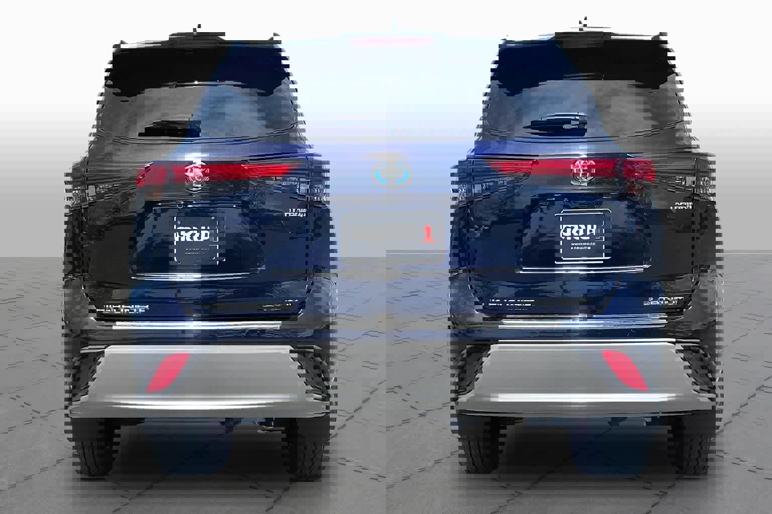 Used 2021 Toyota Highlander Platinum image 4