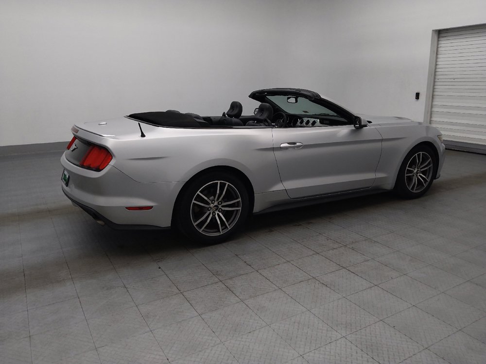 Used 2015 Ford Mustang Premium RWD image 10