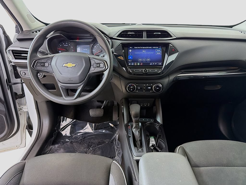 Used 2023 Chevrolet TrailBlazer LT w/ Convenience Package FWD image 26
