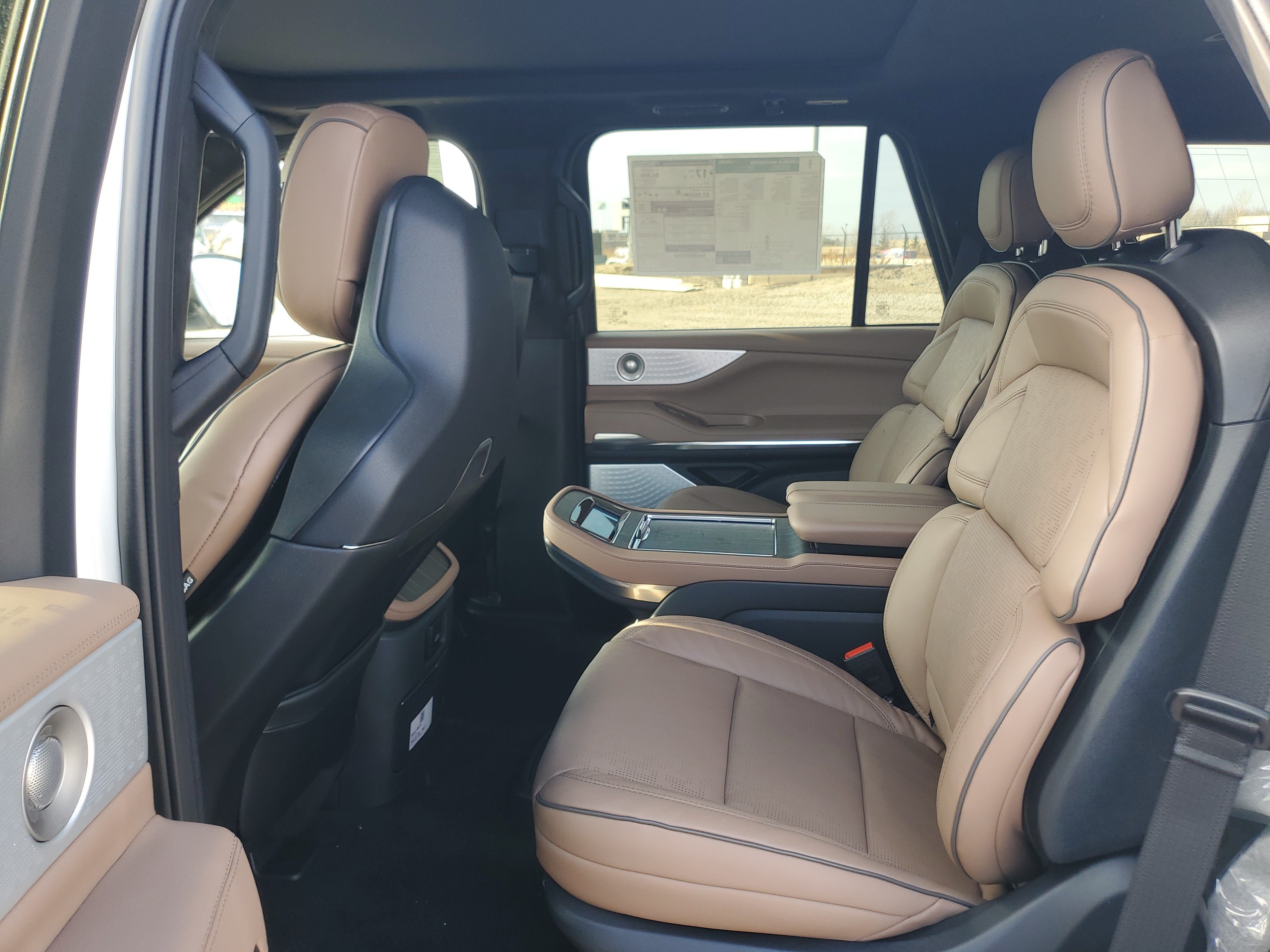 New 2026 Lincoln Navigator Black Label AWD/4WD image 27