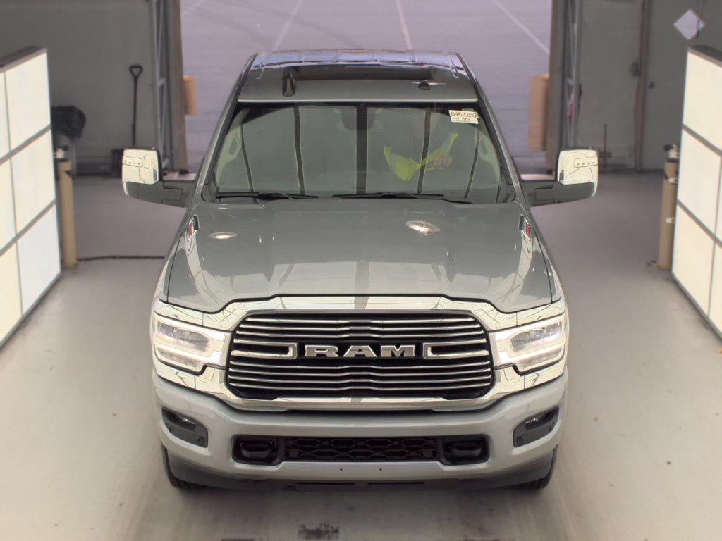 Used 2024 RAM 2500 Laramie AWD/4WD image 6
