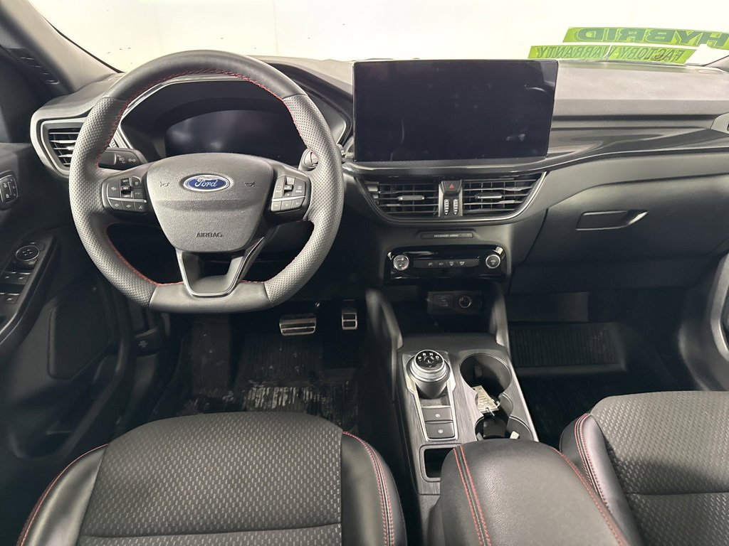 Used 2023 Ford Escape ST-Line Elite image 2