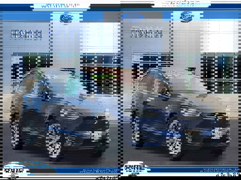 Used 2016 Tesla Model X 90D video 1