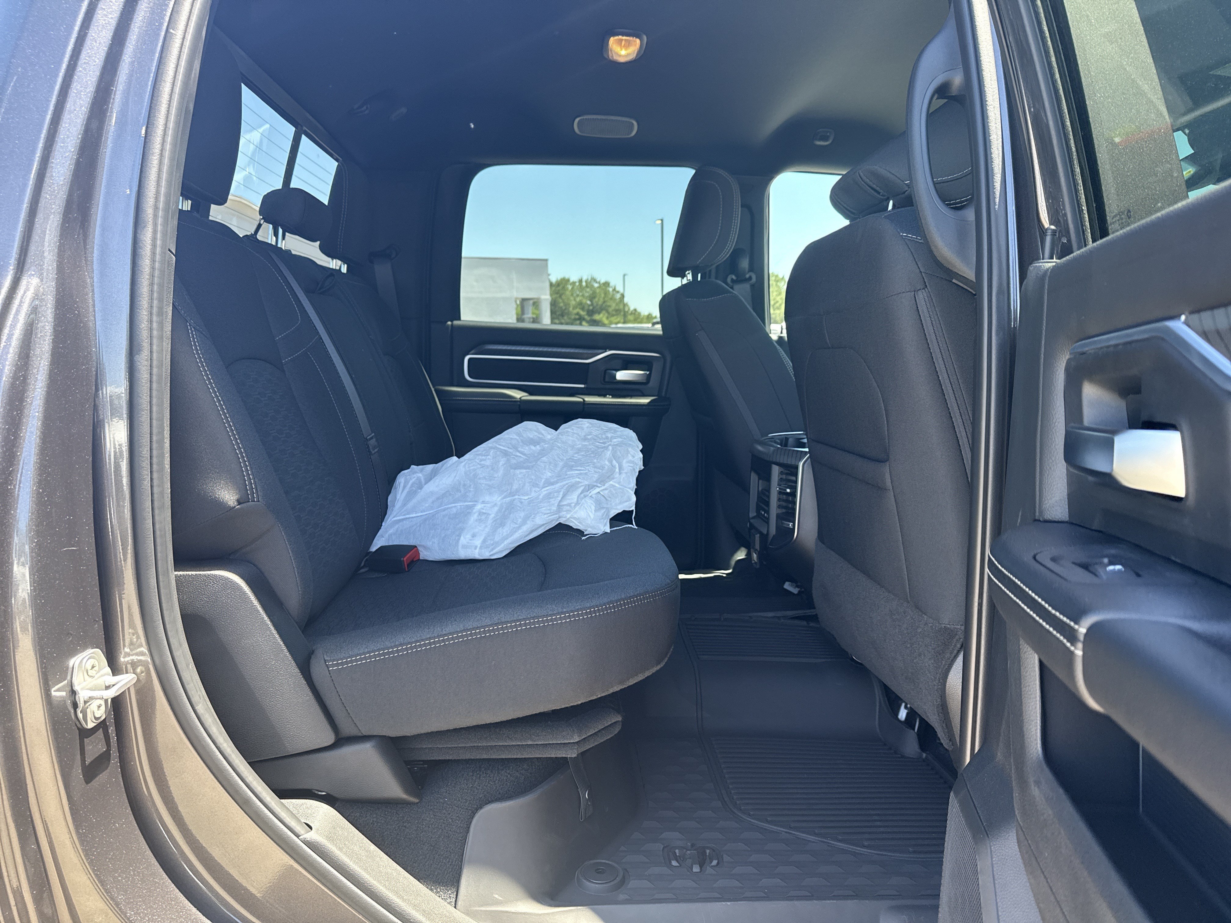 New 2026 RAM 2500 Big Horn AWD/4WD image 16