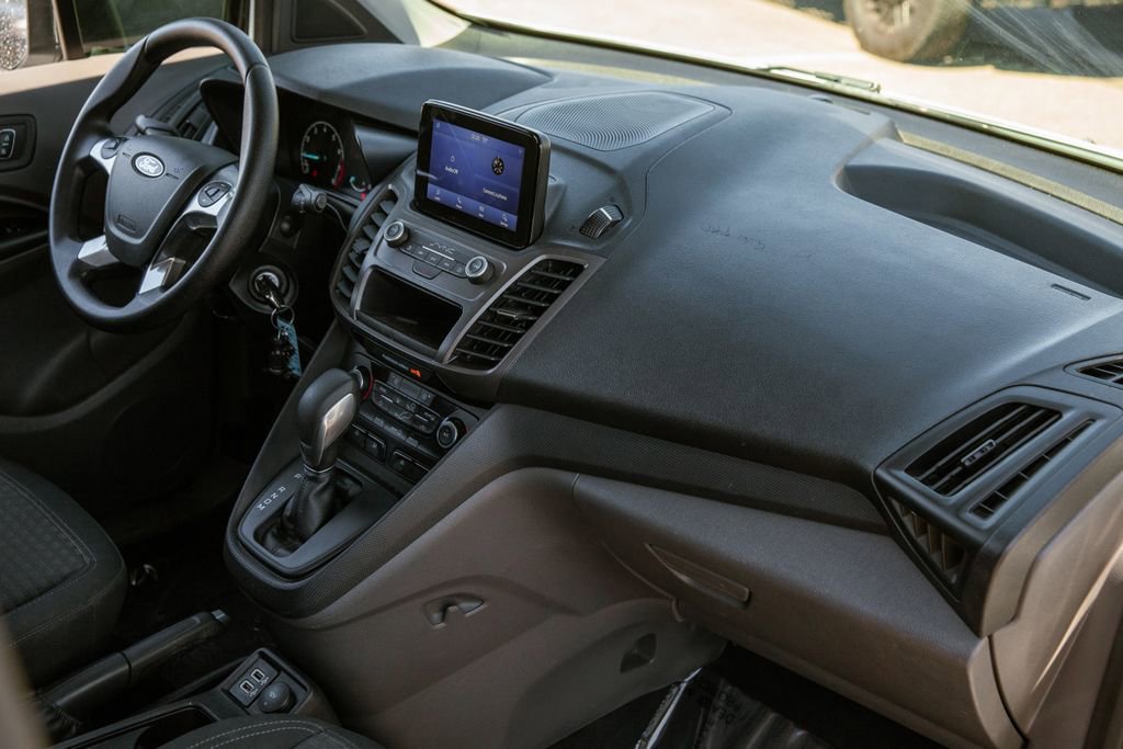 Used 2020 Ford Transit Connect XLT image 11