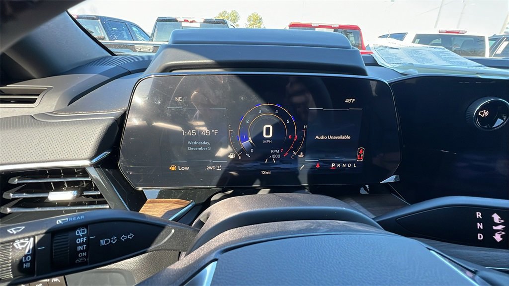 New 2026 Chevrolet Suburban High Country w/ Sun And Tow Package image 21