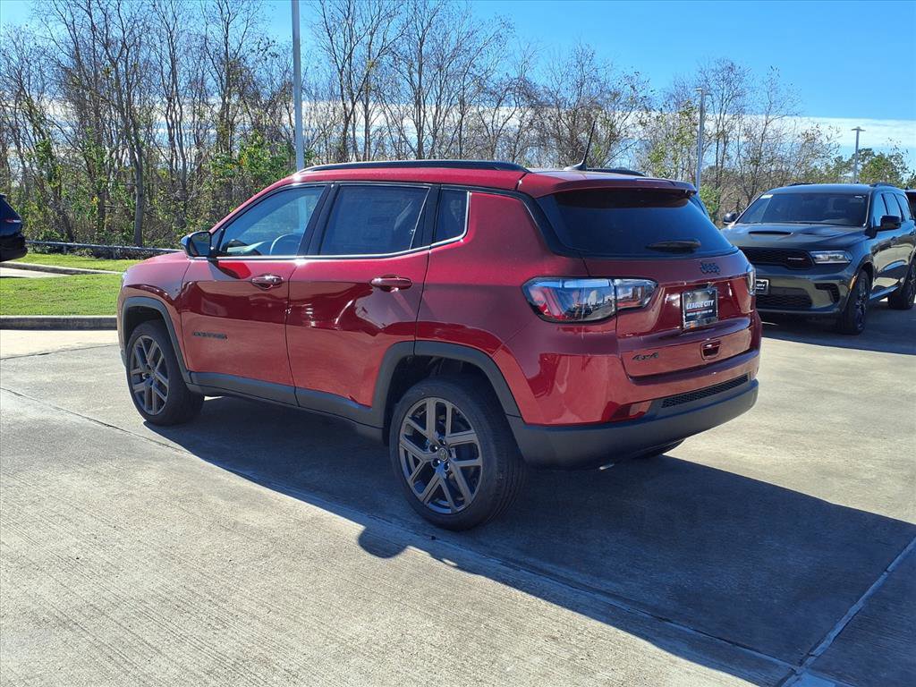 New 2026 Jeep Compass Altitude image 2