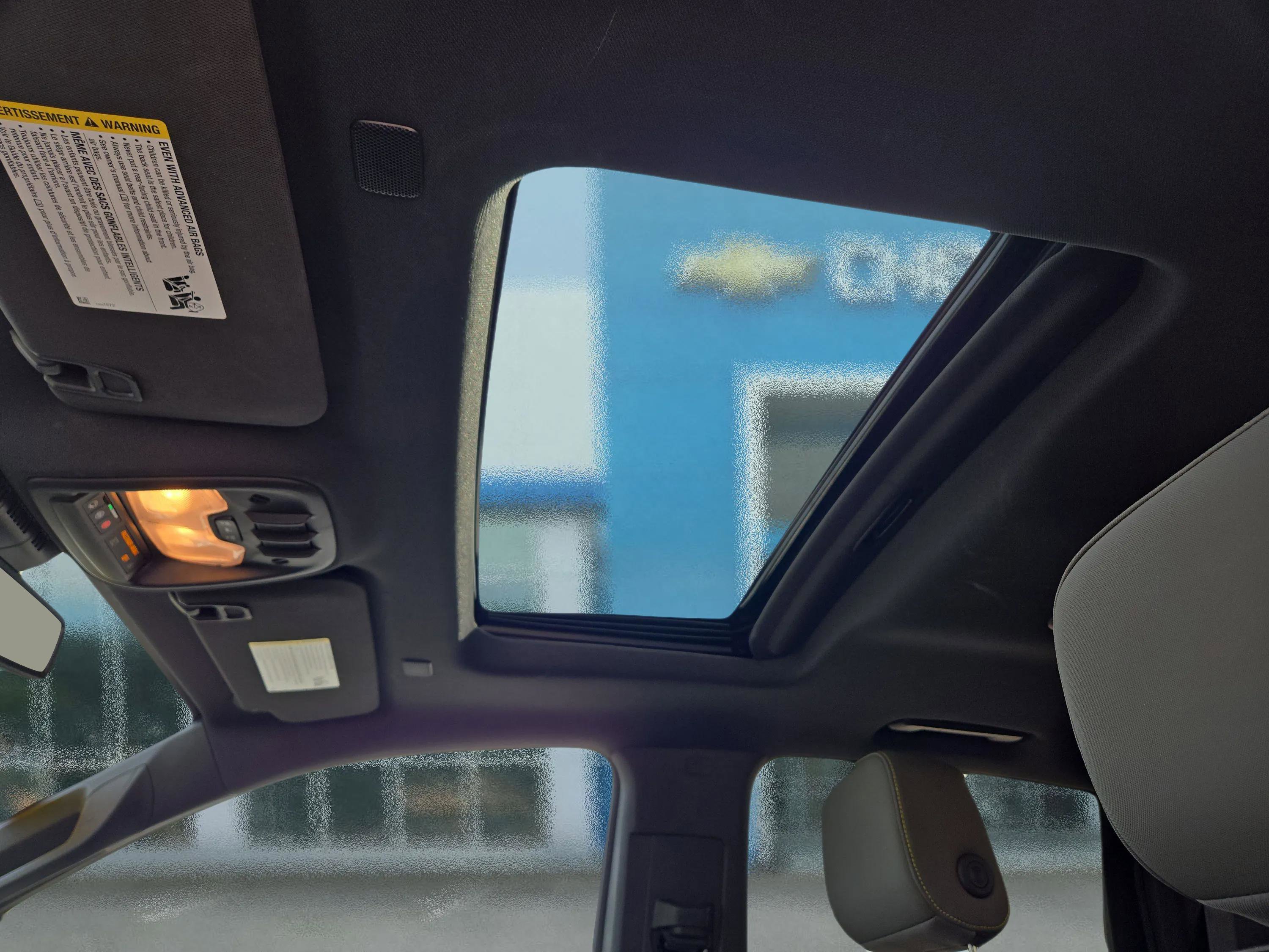 Certified 2024 Chevrolet Colorado ZR2 w/ Technology Package image 17