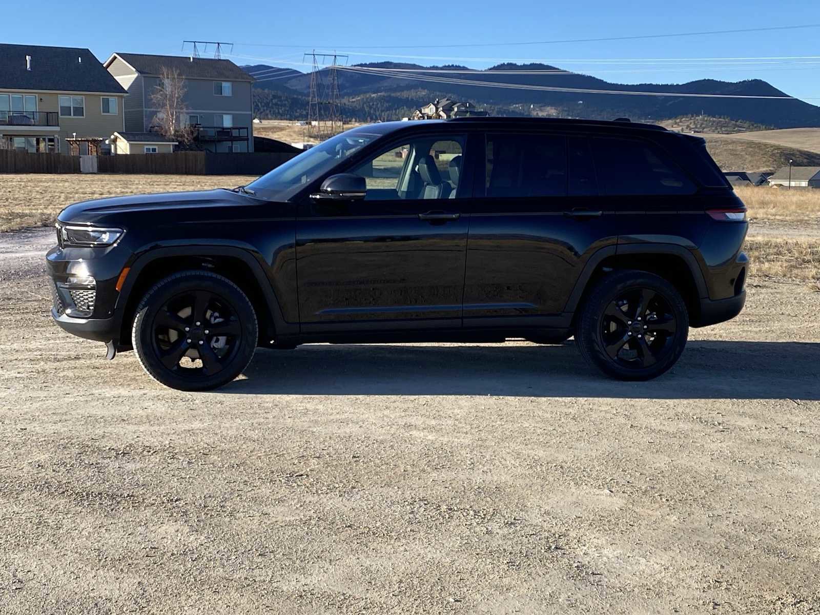 Certified 2023 Jeep Grand Cherokee Limited w/ Luxury Tech Group II image 10