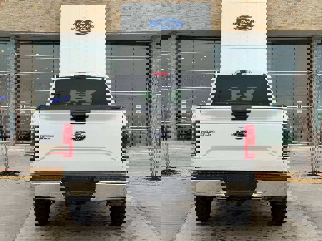 Used 2016 Ford F150 XLT image 22