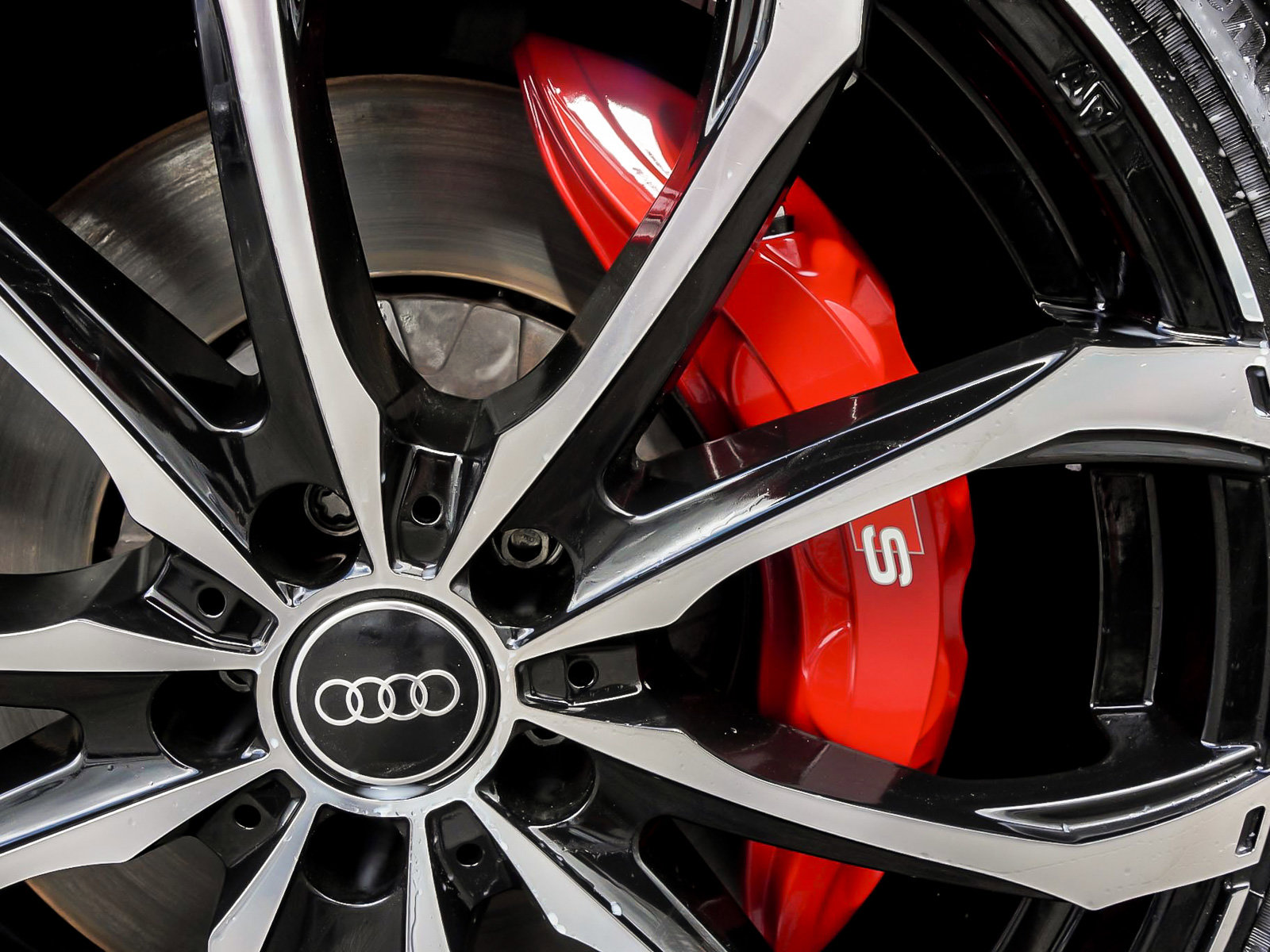 Used 2023 Audi S6 Prestige AWD/4WD image 9