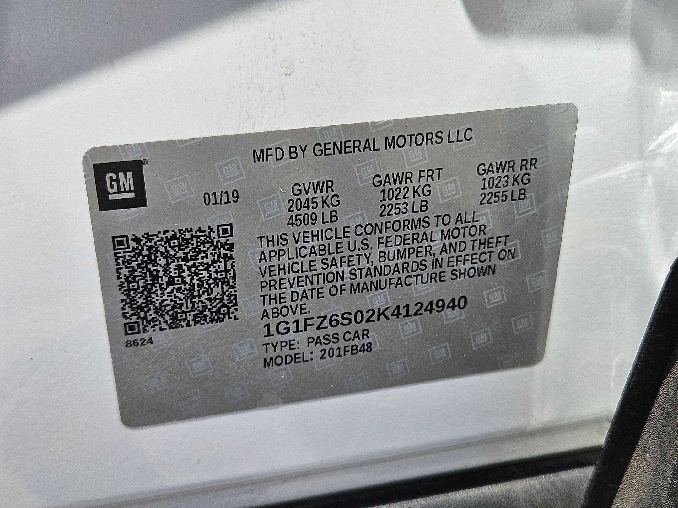 Certified 2019 Chevrolet Bolt Premier w/ Infotainment Package FWD image 28
